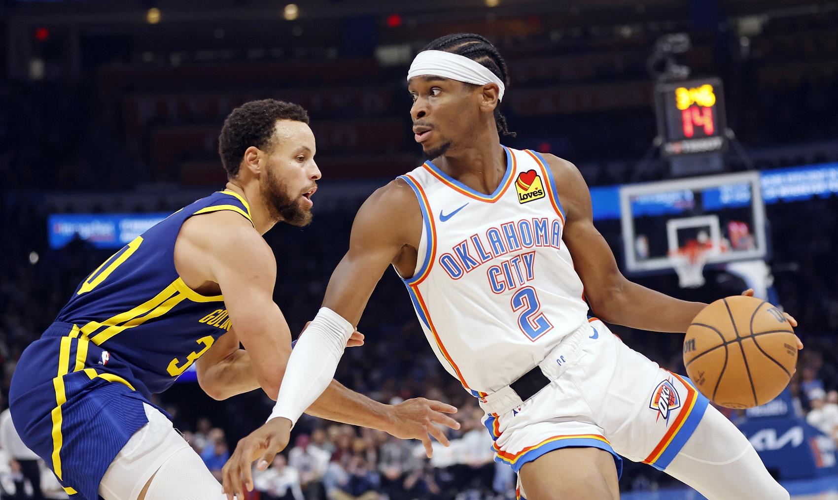 赛前体能课后，俄克拉荷马雷霆造点机会备战社区盾，悬念犹存，临场指挥获称赞的简单介绍