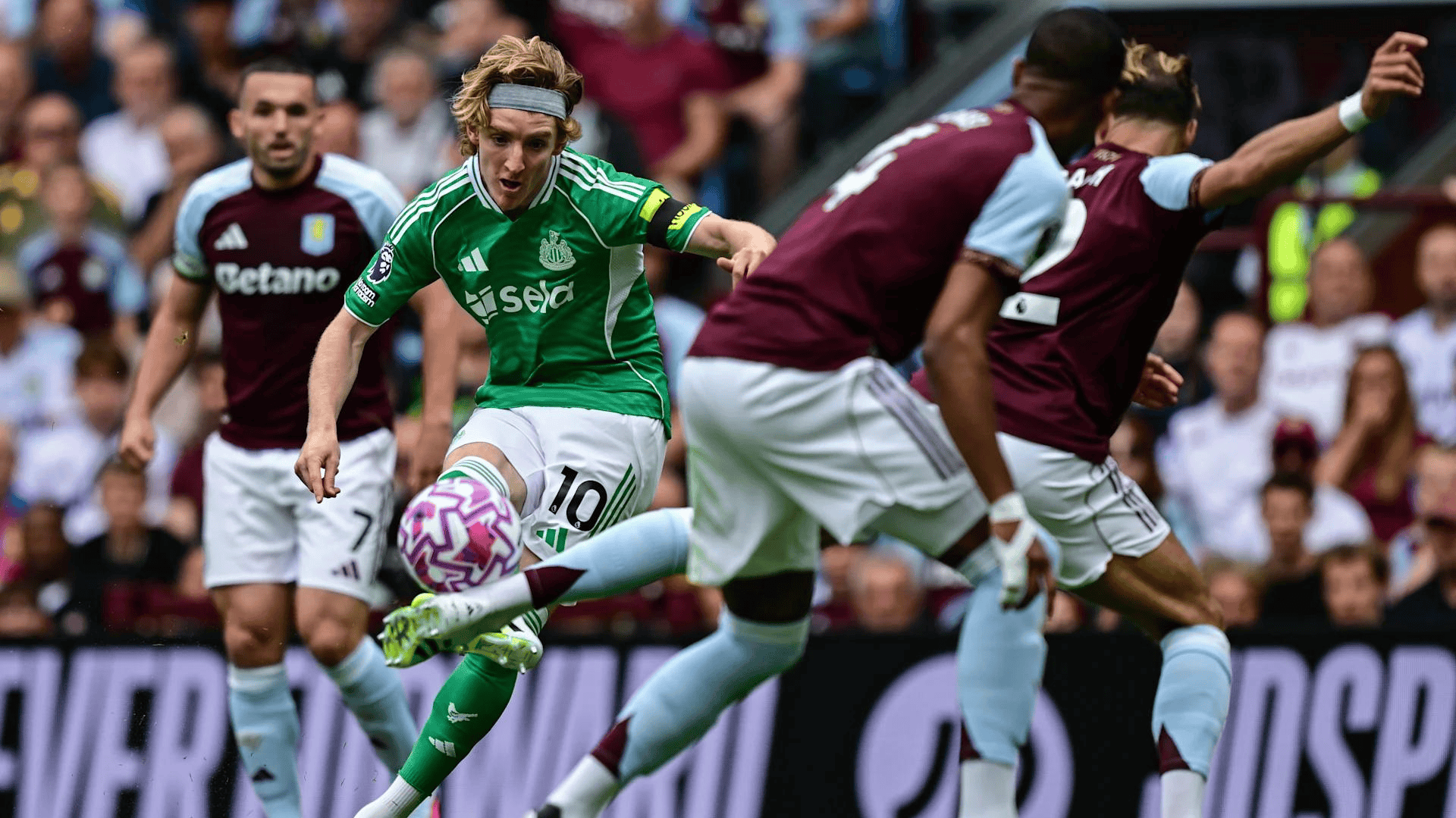 纽卡斯尔迎意甲关键赛,集结日战术微调,气氛紧张,赛程密集仍需轮换的简单介绍 纽卡斯尔迎意甲关键赛,集结日战术微调,气氛紧张,赛程密集仍需轮换的简单介绍