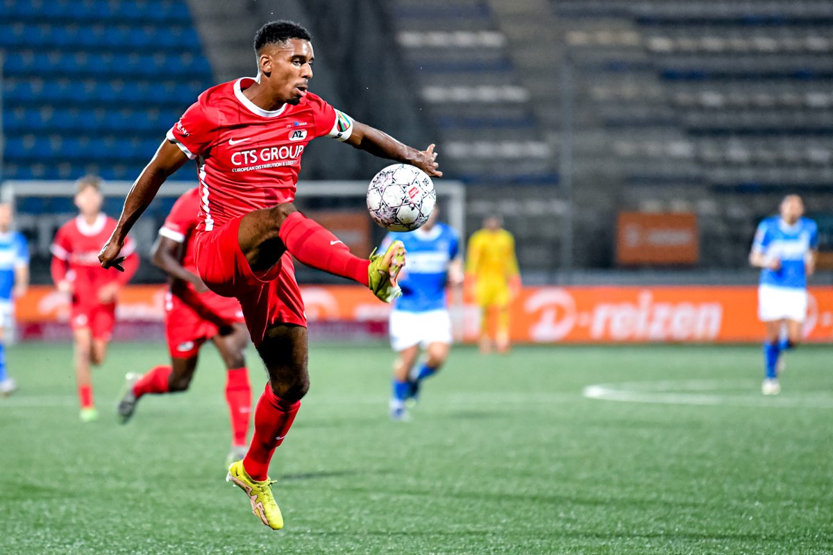 开云官网首页-风云突变！费耶诺德今晚强势反弹，法甲版图或变，震撼外界，团队化学反应显著的简单介绍